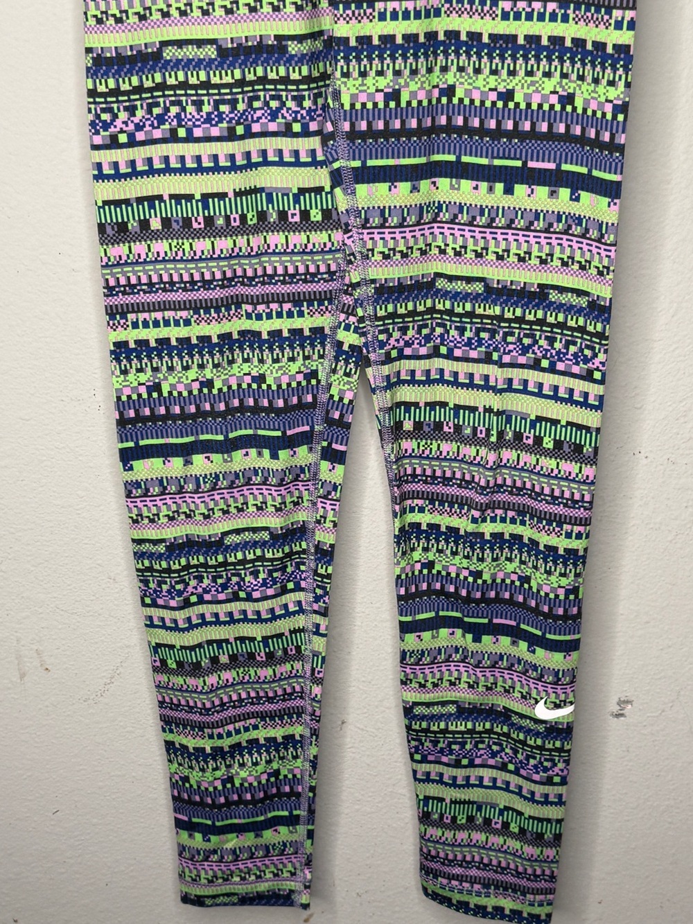 Nike Pro Dri-Fit Exercise Pants - Picture 3 of 6